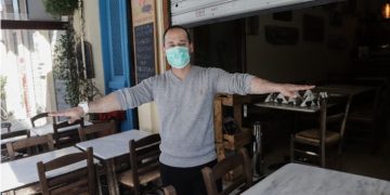 Alldaynews.gr Πώς και πού θα μπορούν να βάζουν τα επιπλέον τραπεζoκαθίσματα εστίασης καφέ και εστιατόρια