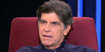 Alldaynews.gr Ξέφυγε ο Μπέζος-«Θεωρώ τον εαυτό μου καλύτερο από τους ρόλους. Έρχονται να δουν εμένα»