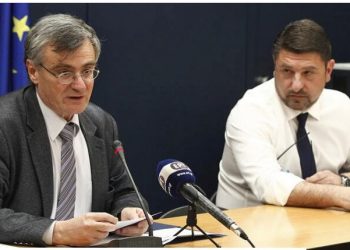 Τέλος στην καθημερινή ενημέρωση Τσιόδρα – Χαρδαλιά