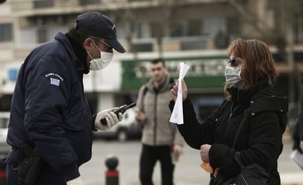 Αστυνομικοί λένε ΟΧΙ σε έλεγχο πολιτών με πρόστιμα για τις μάσκες