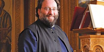 Ιερωμένος Σεραφείμ Δημητρίου: Παρά τα σκληρά μέτρα κοινωνούσα πιστούς της ενορίας μου στα σπίτια τους