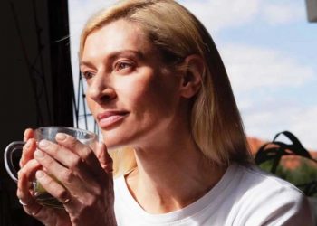 Δύσκολες ώρες! Πρωτομαγιά σε θάλαμο νοσοκομείου πέρασε η Ζέτα Δούκα