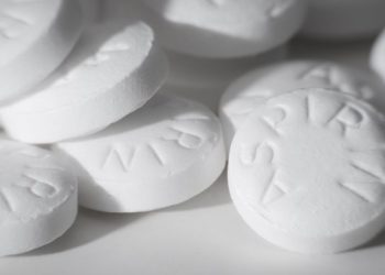 Μια ασπιρίνη την ημέρα: Κίνδυνος-θάνατος για συγκεκριμένους ανθρώπους – Τι ανέδειξε μεγάλη έρευνα