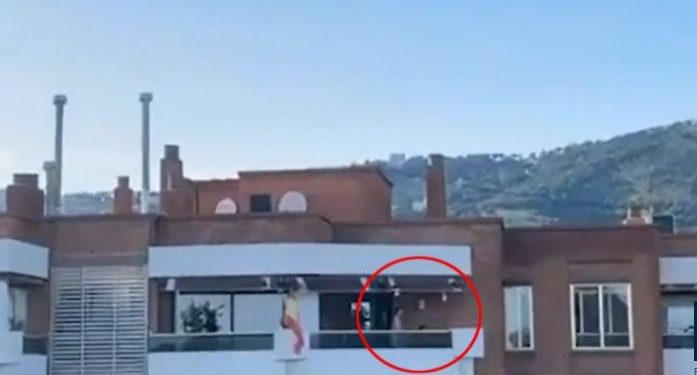 Κορωνοϊός: Ζευγάρι έκανε σεξ στο μπαλκόνι[Φωτογραφίες]