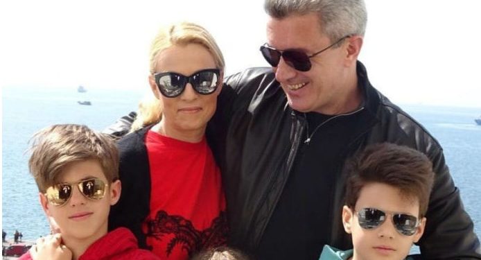 Κρίστη Τσολακάκη: Ο γάμος και ο Νίκος Χατζηνικολάου – Σαν από παραμύθι η ιστορία[photos]