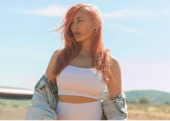 Πηνελόπη Αναστασοπούλου: Ποζάρει Γυμνόστηθη χωρίς ΤΑΜΠΟΥ και μας ανεβάζει την … Θερμοκρασία[photos]