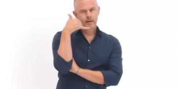 Σκάνδαλο! Αποσύρεται το σποτ με τον Χρήστο Λούλη