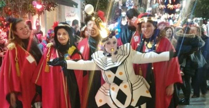 Alldaynews.gr Ετοιμαστείτε!! Πότε θα γίνει το Καρναβάλι στην Πάτρα!