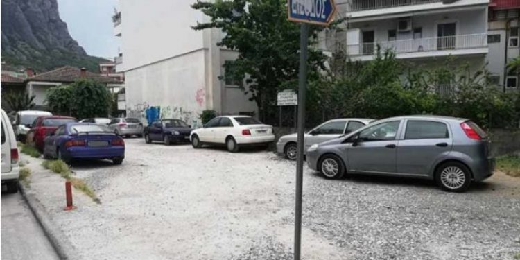 Alldaynews.gr Καλαμπάκα: Παράνομο ζευγάρι ηλικιωμένων έκανε σεξ σε δημοτικό πάρκινγκ στις 10 το πρωί