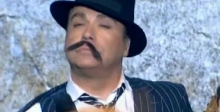 Ο Τρύφωνας Σαμαράς με μουστάκι! Βαρύμαγκας και ρεμπέτης![video]
