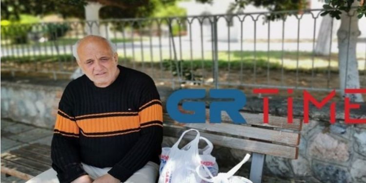 Συγκλονίζει το δράμα παίκτη του «Ελλάδα έχεις ταλέντο»-Δεν μπορεί ούτε να θάψει την μητέρα του [photos]