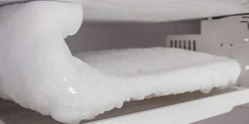 Alldaynews.gr Κρατούσε τη νεκρή γιαγιά της σε καταψύκτη για 15 χρόνια για να παίρνει τη σύνταξή της!