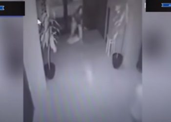 Σοκαριστικό βίντεο: 21χρονη πετάει το νεογγένητο μωρό της σε καβγά με τον πατέρα του