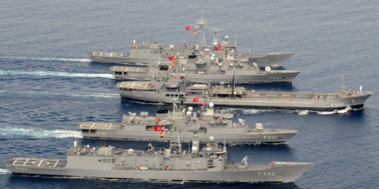 Alldaynews.gr Η «Εστία» κάνει μία τρομακτική αποκάλυψη: Ο Ράμα παραχωρεί στην Τουρκία ναύσταθμο στον Αυλώνα και δίνει πρόσβαση στο Ιόνιο;