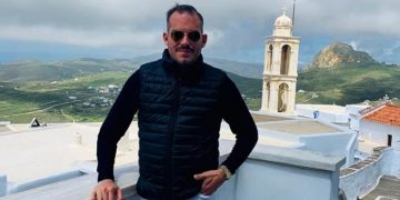 Αναστάσης Δαφνής-Το Άσχημο παιχνίδι της μοίρας: Πώς έφυγε στα 30 του χρόνια ο γελαστός δημοσιογράφος[photos]