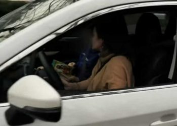 Ραγδαίες εξελίξεις – «Κόκκινο σήμα» της Ιντερπόλ για την Αν Σάκουλας που ενεπλάκη σε θανατηφόρο τροχαίο