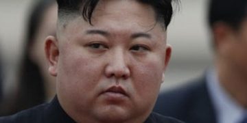 Alldaynews.gr Κιμ Γιονγκ Ουν:Πέταξε τον θείο του στους σκύλους-Η άγνωστη ζωή του