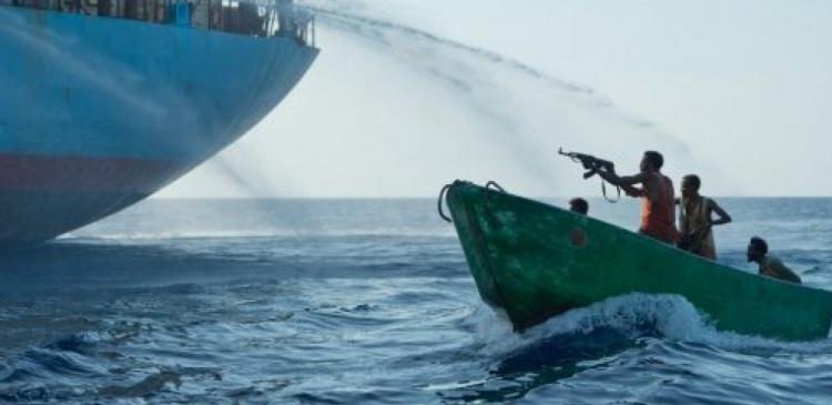 Επίθεση πειρατών σε ελληνόκτητο πλοίο – Απήχθησαν 10 ναυτικοί