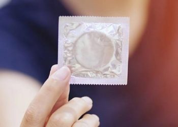 Πώς θα του ζητήσεις να βάλει προφυλακτικό στο στοματικό;