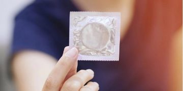 Πώς θα του ζητήσεις να βάλει προφυλακτικό στο στοματικό;