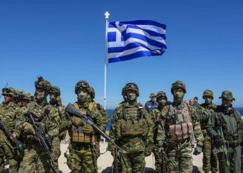 Ο Ελληνικός Στρατός μετά από 70 χρόνια αλλάζει… τα κράνη του! – Τέλος στον «κουβά» Μ1 – «Μίνι» εξοπλιστικό πακέτο