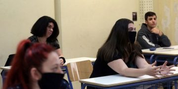 Alldaynews.gr Σχολεία μάσκα