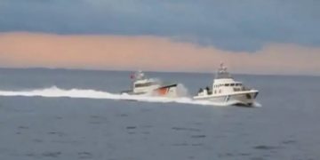 Alldaynews.gr Βίντεο ντοκουμέντο: Τουρκική ακταιωρός παρενόχλησε ψαράδες ανοιχτά της Μυτιλήνης