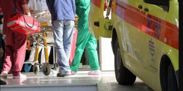 Alldaynews.gr Νεκρός και ο 24χρονος πατέρας στο τροχαίο στον Άγιο Κωνσταντίνο. Σκοτώθηκε επιτόπου το 3χρονο παιδί του