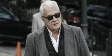 Alldaynews.gr Μία φορά, οκ. Αλλά δύο; Νέο “σεξιστικό” σχόλιο από τον Γιάννη Πρετεντέρη