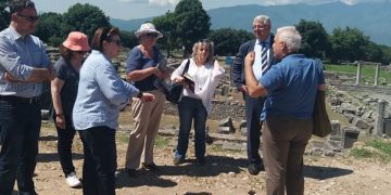 Alldaynews.gr Μενδώνη σε αρχαιολόγο: Όχι μαγκιές σε μένα – Τι έγραψε μάρτυρας για το περιστατικό