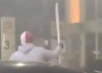 Alldaynews.gr Βίντεο από την επίθεση οπαδών του Ολυμπιακού σε σύνδεσμο του Παναθηναϊκού