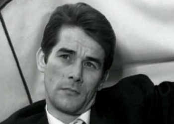 Θρήνος στον καλλιτεχνικό κόσμο – Πέθανε ο Κώστας Φυσσούν