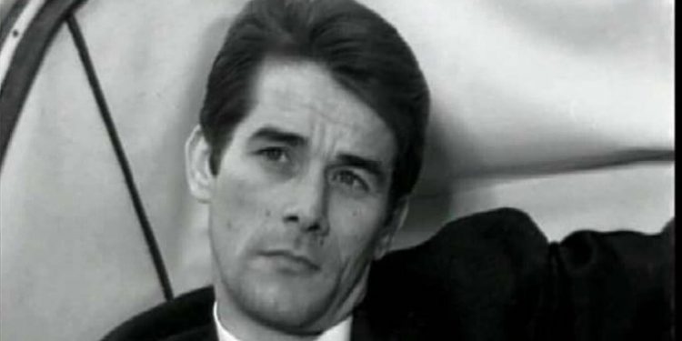 Θρήνος στον καλλιτεχνικό κόσμο – Πέθανε ο Κώστας Φυσσούν