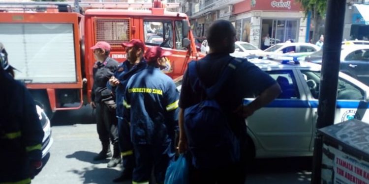Alldaynews.gr Θεσσαλονίκη-Θρίλερ: Πτώση φλεγόμενης γυναίκας από μπαλκόνι στην Εγνατία Οδο