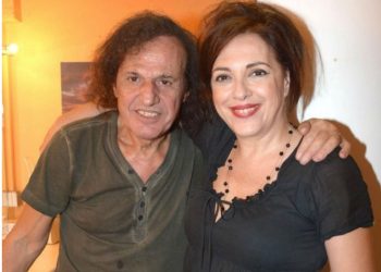 Δείτε πρώτη φορά τον Βασίλη Παπακωνσταντίνου με μαγιό[PHOTO]