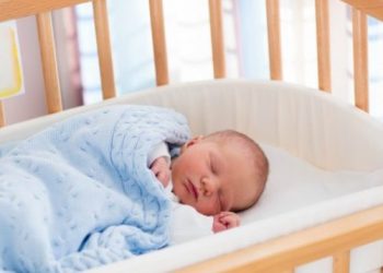 Τραγωδία στην Ηγουμενίτσα: Κοριτσάκι δύο ετών Πέθανε στον ύπνο του! Πνίγηκε στα κάγκελα της κούνιας του