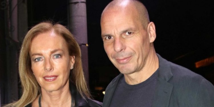 Δανάη Στράτου: «Θέλω να δω τον Γιάνη πρωθυπουργό της χώρας»