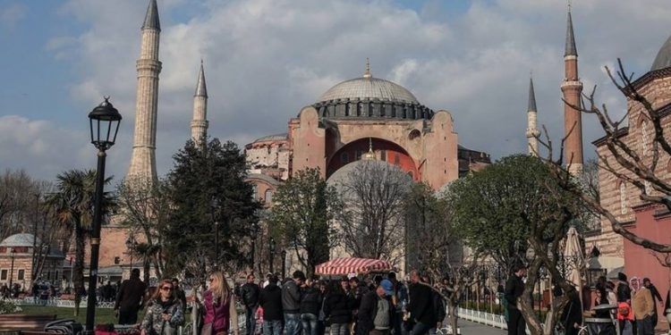 Alldaynews.gr Νέα «βόμβα» για την Αγιά Σοφιά: Αποφασίζεται αν θα γίνει τζαμί