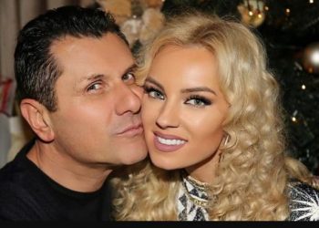 Πήρα τηλέφωνο την Τζούλια Νόβα αλλά δεν το σήκωσε ούτε σε μένα