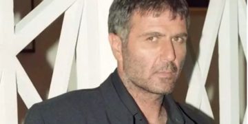 Χάρης Λεμπιδάκης: Στην κηδεία του Νίκου Σεργιανόπουλου μας πετούσαν αυγά και ντομάτες από τα μπαλκόνια