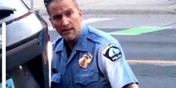 Τζορτζ Φλόιντ: Εγγύηση 1,25 εκ. δολαρίων όρισε το δικαστήριο στον δολοφόνο του