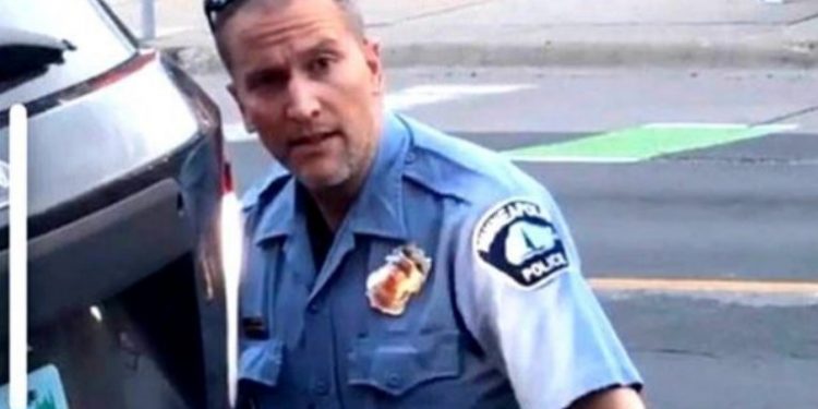 Τζορτζ Φλόιντ: Εγγύηση 1,25 εκ. δολαρίων όρισε το δικαστήριο στον δολοφόνο του