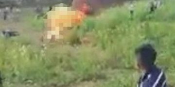 Έκαψαν ζωντανό φοιτητή – Πίστευαν ότι είναι μάγος[Σκληρές Εικόνες]