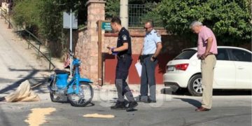 Oδηγός ΙΧ παρέσυρε, σκότωσε ντελιβερά και τον εγκατέλειψε αβοήθητο[photos]