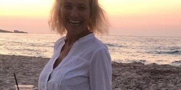 Alldaynews.gr Κωνσταντίνα Μιχαήλ: Η μεγάλη αδυναμία χιλιάδων αντρών σε αποκαλυπτικές φωτογραφίες