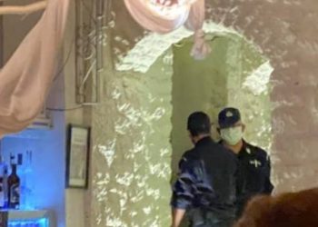 Alldaynews.gr «Συγχαρητήρια που μας κάνετε να ντρεπόμαστε που είμαστε Έλληνες»-Απάντηση καταστήματος μετά το Λουκέτο!