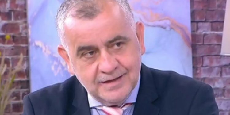 Απαγωγή Μαρκέλλας: “Ήταν μια αυθόρμητη χειρονομία” λέει ο δικηγόρος της “κοκκινομάλλας” για το δώρο στη 10χρονη