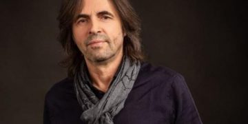 “Εικάζω ότι όλο αυτό με τον κορωνοϊό είναι εργαστηριακό κόλπο”