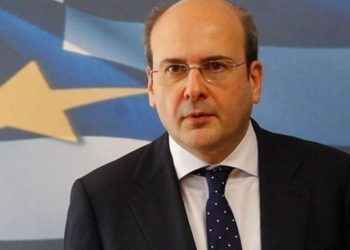 Κ. Χατζηδάκης: Θα φύγουν 5.500 υπάλληλοι από την ΔΕΗ (video)