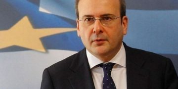 Κ. Χατζηδάκης: Θα φύγουν 5.500 υπάλληλοι από την ΔΕΗ (video)